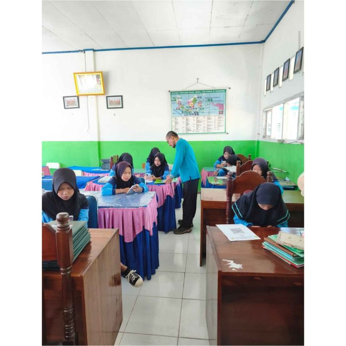MTsN 7 Kerinci Laksanakan Ujian Susulan Akibat Kendala Sistem saat ASAS Genap MTsN 7 Kerinci Laksanakan Ujian Susulan Akibat Kendala Sistem saat ASAS Genap