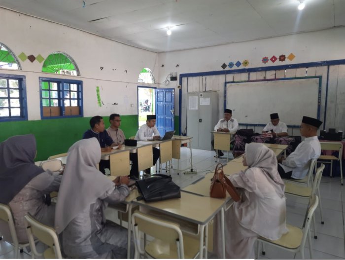 Panitia Ujian Madrasah MTsN 7 kerinci Laksanakan Rapat Persiapan Pelaksanaan Ujian