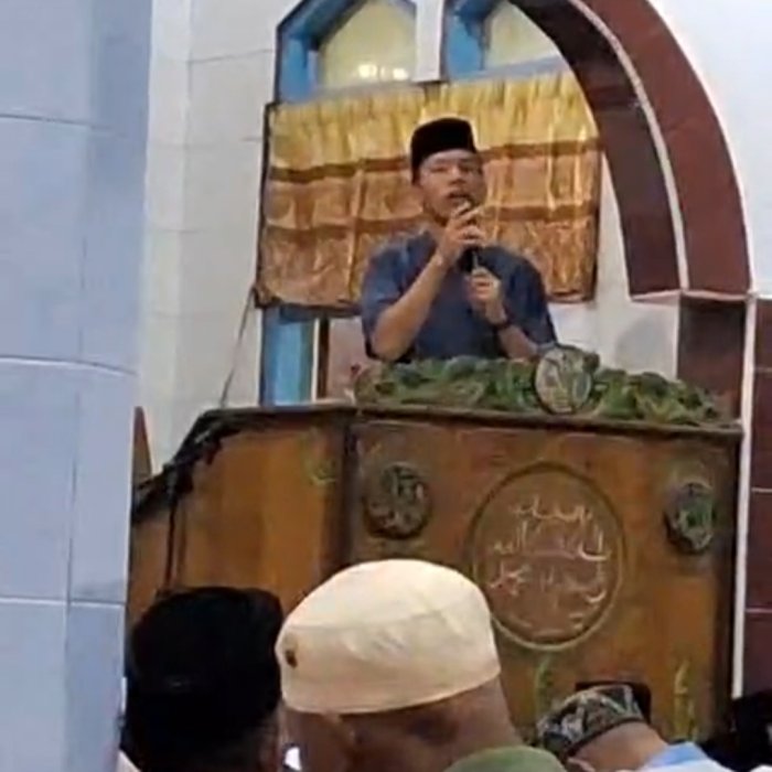 Alumni MTsN 7 Kerinci Karil Aldino Isi Tausiah Ramadhan di Masjid Al-Mubarak Koto Dian Alumni MTsN 7 Kerinci Karil Aldino Isi Tausiah Ramadhan di Masjid Al-Mubarak Koto Dian