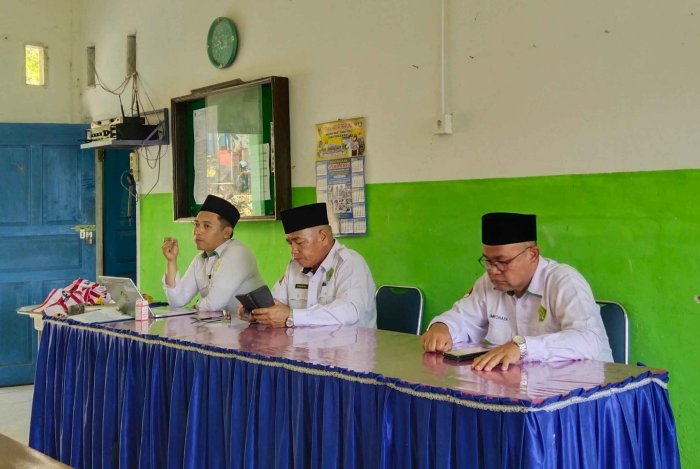 MTsN 7 Kerinci Gelar Rapat Koordinasi Pasca Lebaran