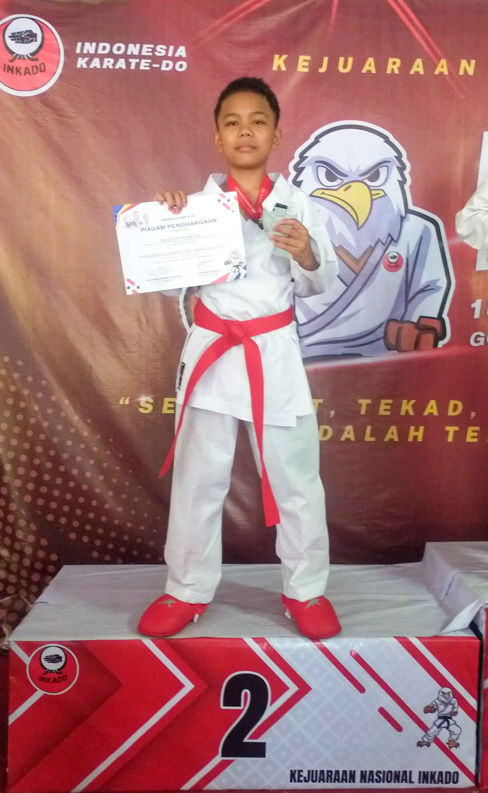 Siswa MTsN 7 Kerinci Berhasil Juara Karate di Tingkat Nasional