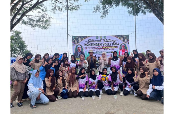 Tim Voli MTsN 7 Kerinci Juara Pertama KOMPAS Madrasah